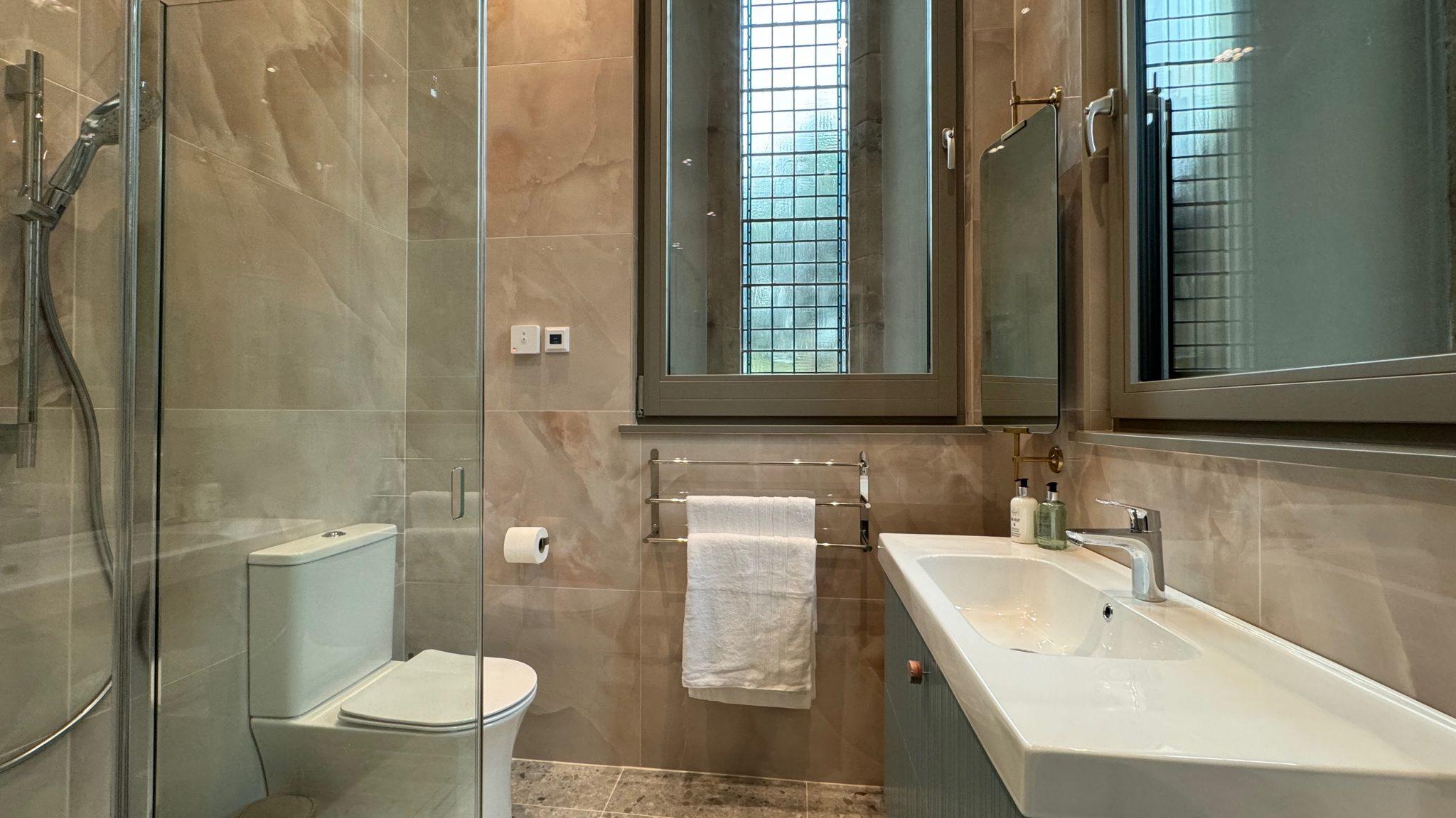 Bathroom 3